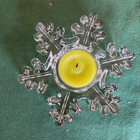Partylite Snowflake tea light holder - Picture 2 of 4